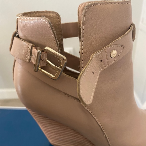 SEYCHELLES Leather Wedge Booties - Picture 7 of 11